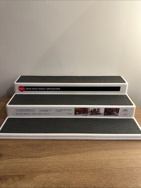 Copco Non-Skid Shelf Organizer - Gray and White